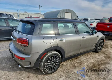 2020 Mini Cooper S Clubman All4 z USA, uszkodzony, nr VIN WMWXJ1C0XL2M18066